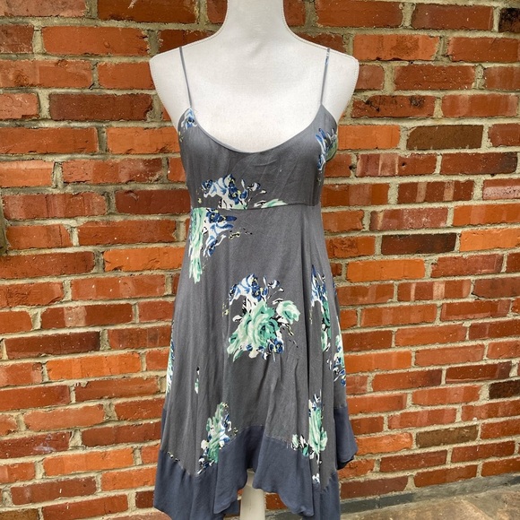 Free People Faded Bloom Gray Handkerchief Hem Dress  Size XS - Picture 8 of 11